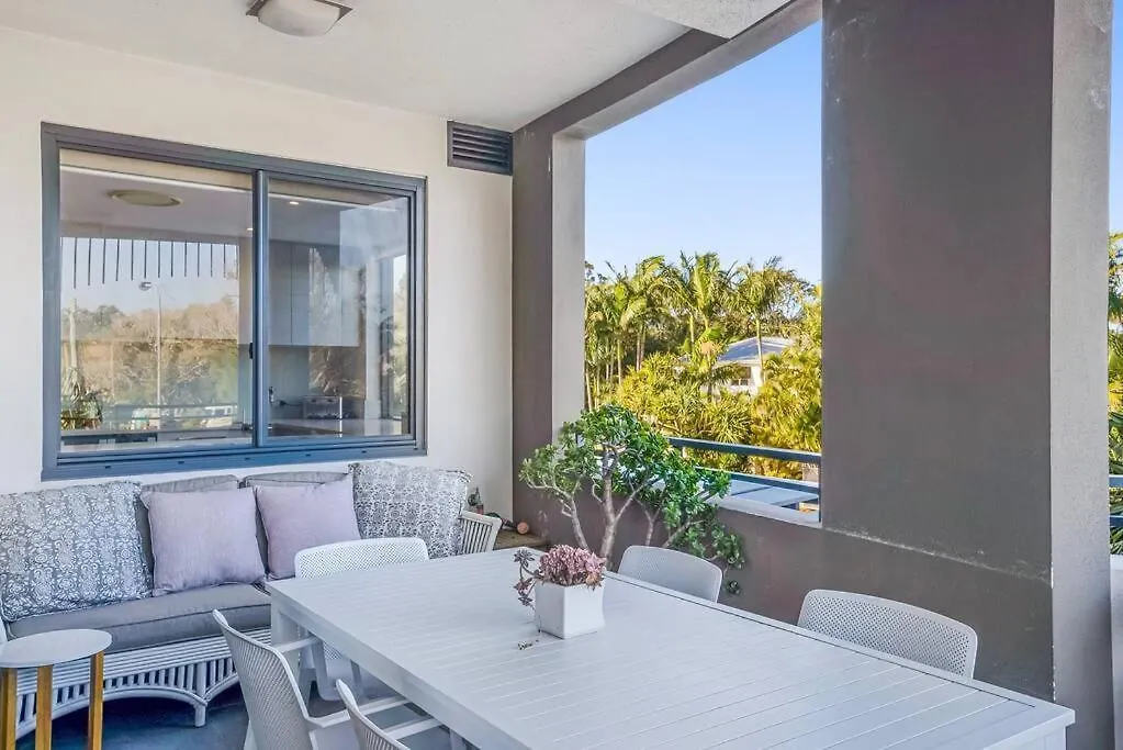 Fuller Holidays- Lot 7 - Byron Penthouse Apartment With Pool Byron Bay